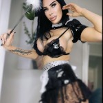 Gina25