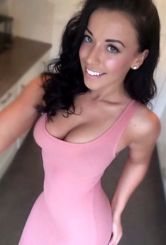 Rebecca Brooke I più nuovi Porn Videos | Redtube