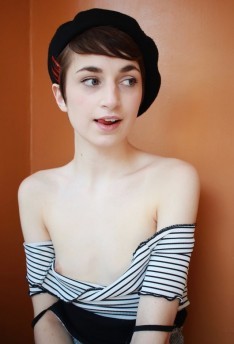 Flora Rodgers 最新 Porn Videos | Redtube