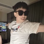 Shades Rooster