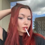 Smoking Queens
