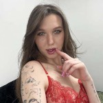 emlilycarter2