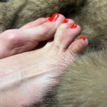 LauraFeet33