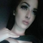 Violet Hollywood