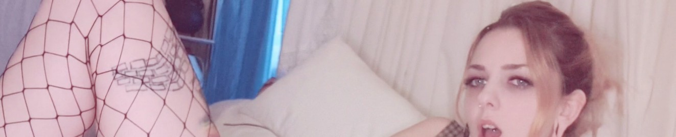 sadgirlnaked