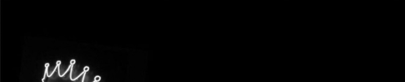 Salem moon 018