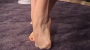 Flexible amateur gets fucked hard and cumshot load