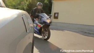 Hot Race For Anal Queen
