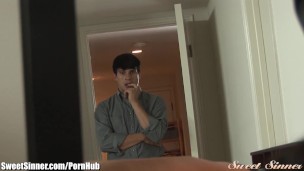 Lisa Ann Fucks Her Daughters Boyfriend