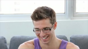 GayCastings traveling whore has a Big Dick and gets signed to porn agency