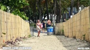 Mofos - Exhibitionist Outing