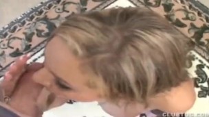 Super Hot Babe Sucking