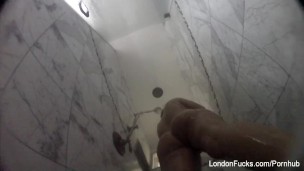 Hot Asian London Keyes takes a shower