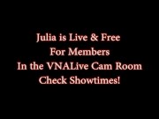 Superstar MILF Julia Ann in Hot Red Shoes Getting Off! 15/16