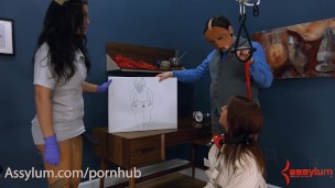 Anal has ass stretched and gets ass to mouth after drawing gape