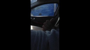 I'm jerking in my car 