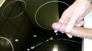 Slow Motion Cumshot (3 Shots) of a nice Gun