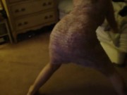 Twerking 02 - Screenshot 4 of 16 - Hot Brunette