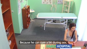 FakeHospital Gorgeous teen wants to learn how to have unprotected sex