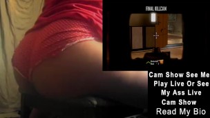 Girl With Fat Ass Play's Call Of Duty