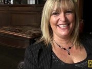 INTERVIEW: How sex improves with age by bonafide Cougar Alisha Rydes 8/16