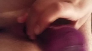 Sexy bbw fucking her wet pussy.