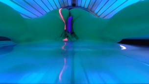 CAUGHT GIRL MASTURBATE AT SUNBED