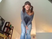 Giantess Monique 10/16