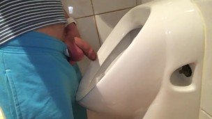 My dick and a urinal