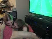 Blowjob Sandwich + FIFA (Spanish) 7/16