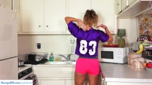 KarupsHA - Val Dodds Masturbating On Counter