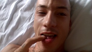 twink super figo boy escort napoletano