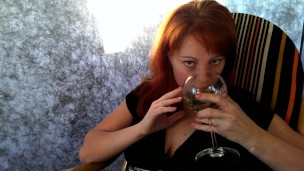 8martaSW communicates with you in chat