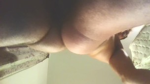 showin off dat ass