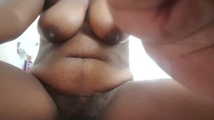 Sozinha em casa Pt1
