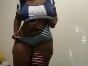 Chocolate sexy Bbw dancing and jiggling big booty and thickness 11/16