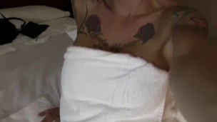 Anna Bell Peaks' VLOG #40 Exxxotica News! MEET ME!