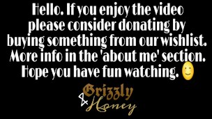 Honey's pussy tease