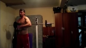 TRAINING BODY GAY