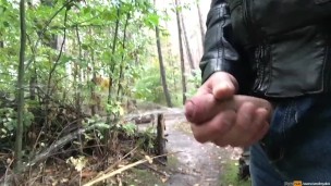 When "smellmydick" from pornhub is outside - dirty things happen