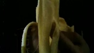 Banana Deep Throat