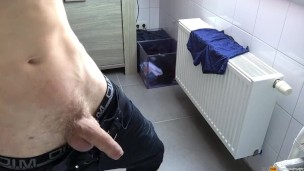 Pissing for all my fetish lovers