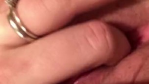 milf fingers self freakysamantha
