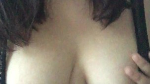 Who wants to play with me?