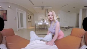 Incredible VR Performance By Outstanding British Blonde Carly Rae