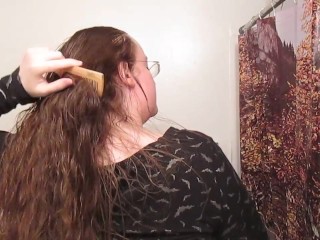 Hair Journal Combing Long Curly Strawberry Blonde Hair – Week One (ASMR)
