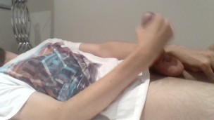 Quick 2min Aggressive Wank Uncut
