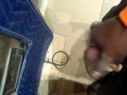 Stuck in the elevator at work. - Screenshot 13 of 16 - HD