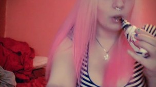 Blowing Clouds & Twerking Her Big Tattooed Booty