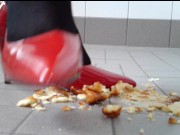 Trampling: The croquettes - Screenshot 8 of 16 - Crushing